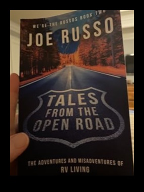 SUV Nomad Chronicles: Narațiuni personale din viața pe drum