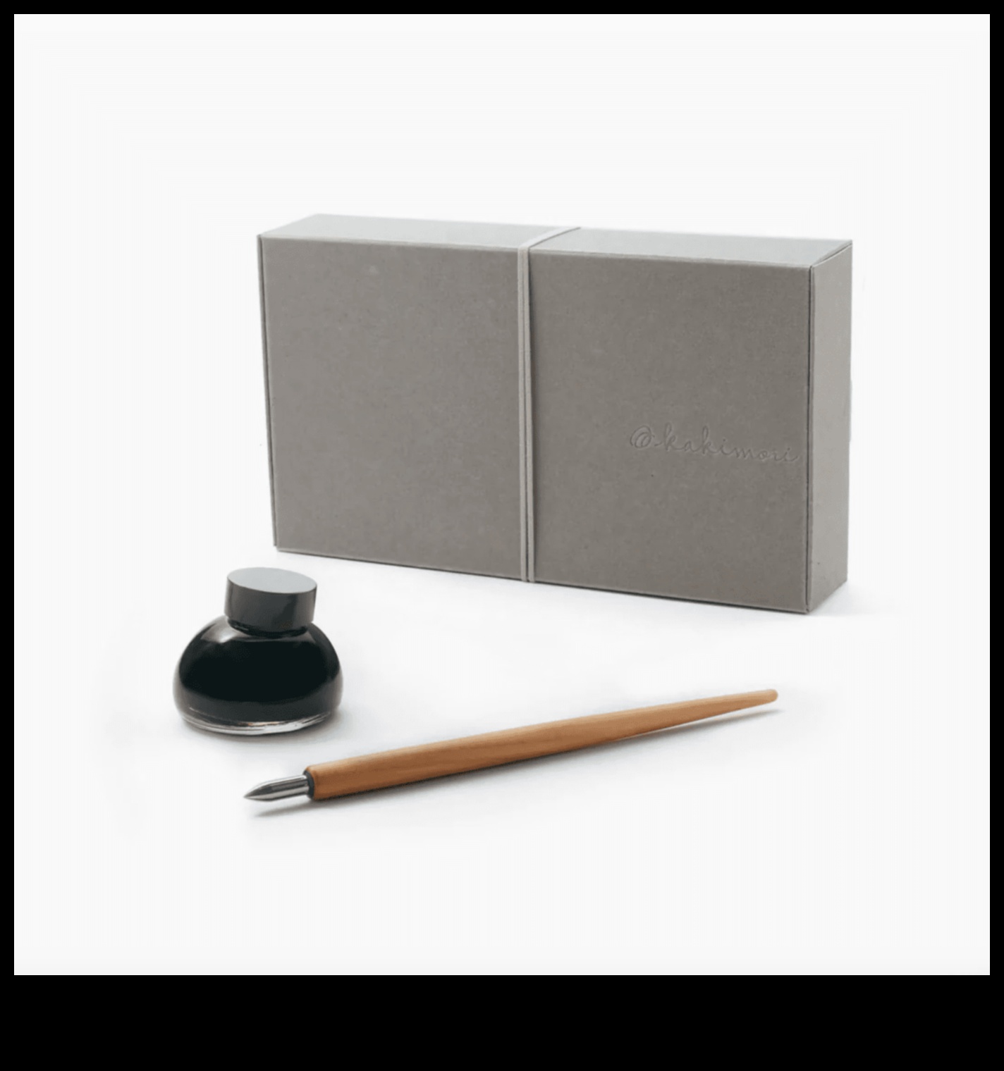 Cerneală Elixirul creativității 5 Pen Perfection: Crearea magiei artistice cu cerneala