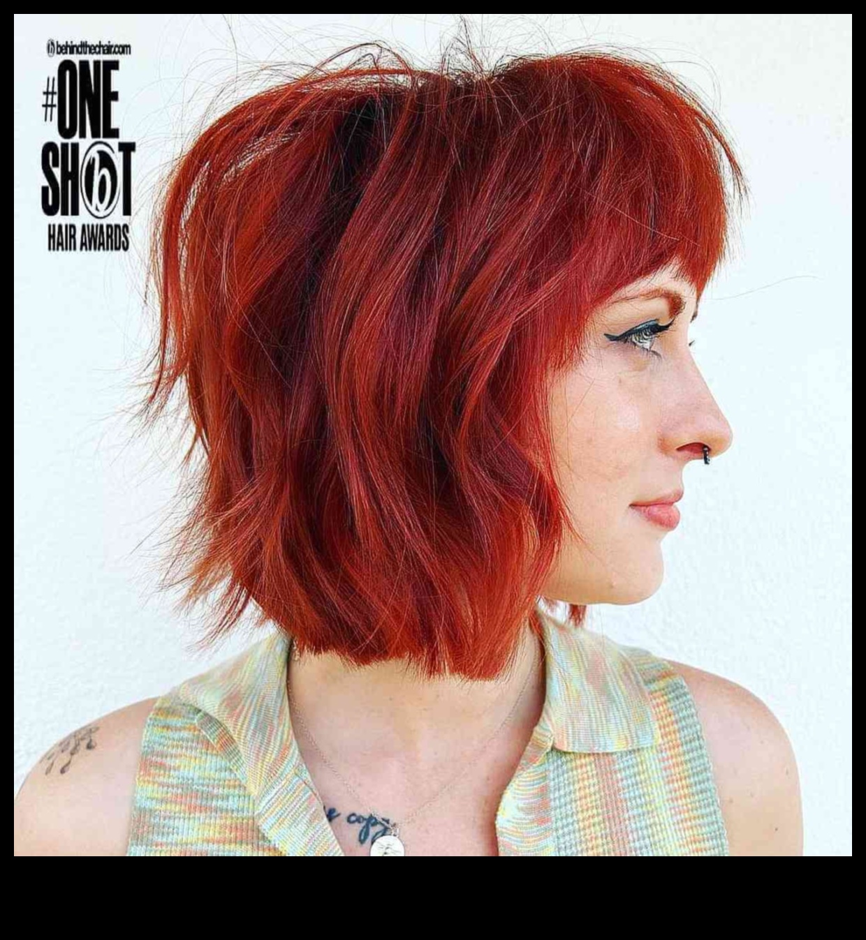 Radiant în roșu: coafuri scurte pentru personalitate înflăcărată